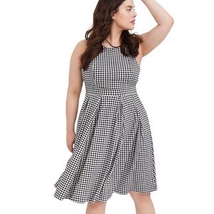 Torrid 26 Gingham Plaid Scuba Dress High Neck Skater Dress POCKETS! NWT
